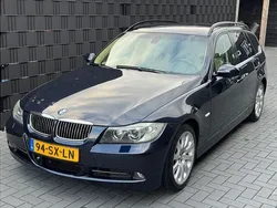 Blauw Gebruikt 2006 BMW 325 Executive Stationwagen | € 5.450 (Eerlijke prijs)
