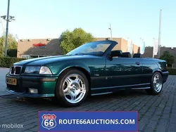 Zwart Gebruikt 1995 BMW 325 Cabriolet | € 13.500