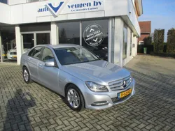 Grijs, metallic lak Gebruikt 2011 Mercedes C180 Edition Sedan | € 15.999