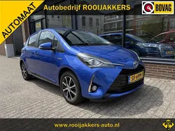 Blauw Gebruikt 2018 Toyota Yaris Hybrid Design Hatchback | € 13.950 (Iets duurder)
