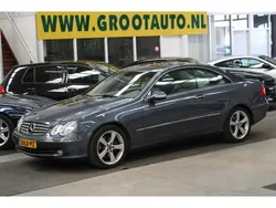 Blauw, metallic lak Gebruikt 2002 Mercedes CLK240 Elegance Coupé | € 3.444 (Super prijs)