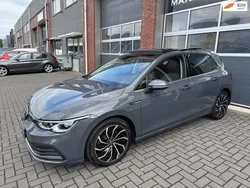 Grijs Gebruikt 2020 VW Golf VII Style Hatchback | € 22.450 (Eerlijke prijs)