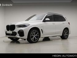 Mineralweiss metallic (wit metallic) Gebruikt 2021 BMW X5 Comfort Edition SUV | € 64.895 (Iets duurder)