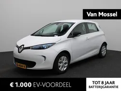 Wit Gebruikt 2019 Renault Zoe Life Hatchback | € 9.930 (Eerlijke prijs)