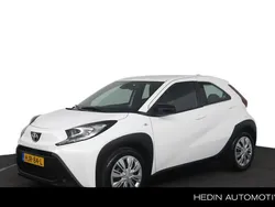 Wit Gebruikt 2024 Toyota Aygo Business Edition Hatchback | € 17.445 (Goede deal)