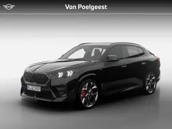 Saphirschwarz metallic (475) (zwart metallic) Nieuw 2025 BMW X2 M Sport SUV | € 70.238 (Eerlijke prijs)