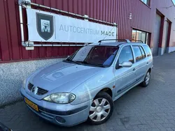 Grijs Gebruikt 2000 Renault Mégane GrandTour Expression Stationwagen | € 1.150