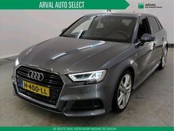 Grijs Gebruikt 2020 Audi A3 Sportback Sport Hatchback | € 24.450 (Goede deal)