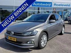 Grijs Gebruikt 2020 VW Polo Highline Hatchback | € 15.450 (Eerlijke prijs)