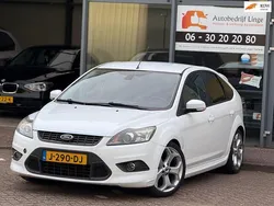 Wit Gebruikt 2009 Ford Focus Titanium Hatchback | € 2.945 (Eerlijke prijs)