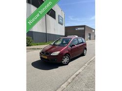 Rood Gebruikt 2004 Ford C-MAX MPV | € 1.295 (Super prijs)