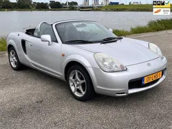 Grijs Gebruikt 2001 Toyota MR2 Cabriolet | € 5.844 (Super prijs)