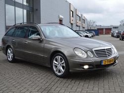 Grijs Gebruikt 2006 Mercedes E280 Avantgarde Stationwagen | € 3.499