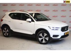 Wit Gebruikt 2020 Volvo XC40 Momentum SUV | € 27.450 (Eerlijke prijs)