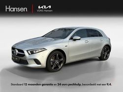 Grijs Gebruikt 2020 Mercedes A250 Hatchback | € 21.945 (Super prijs)