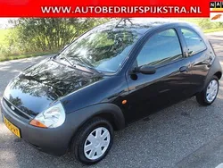Zwart Gebruikt 2004 Ford Ka Trend Hatchback | € 999 (Eerlijke prijs)