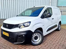 Wit Gebruikt 2021 Peugeot Partner Premium MPV | € 11.995 (Eerlijke prijs)