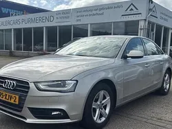Grijs, metallic lak Gebruikt 2012 Audi A4 Proline Sedan | € 10.950 (Iets duurder)