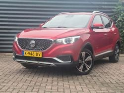 Rood (metallic) Gebruikt 2020 MG ZS Luxury SUV | € 12.650 (Super prijs)