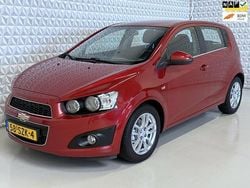 Rood Gebruikt 2012 Chevrolet Aveo LTZ Hatchback | € 2.999 (Eerlijke prijs)