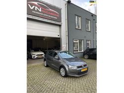 Grijs Gebruikt 2014 VW Polo Hatchback | € 4.950 (Goede deal)