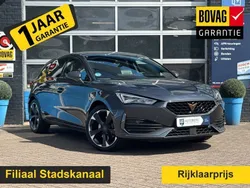 Grijs, metallic lak Gebruikt 2022 Cupra Leon VZ Hatchback | € 26.490 (Eerlijke prijs)