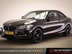 Zwart Gebruikt 2016 BMW 218 Executive Coupé | € 20.900 (Eerlijke prijs)