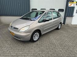 Beige Gebruikt 2003 Citroën Xsara Picasso Exclusive MPV | € 2.750 (Iets duurder)