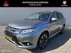 Grijs Gebruikt 2016 Mitsubishi Outlander P-HEV SUV | € 10.950 (Iets duurder)