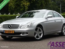 Grijs Gebruikt 2005 Mercedes CLS500 Sedan | € 17.995