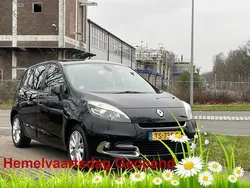 Zwart Gebruikt 2014 Renault Scénic III Bose Edition MPV | € 7.895 (Eerlijke prijs)