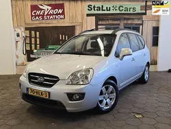 Grijs Gebruikt 2009 Kia Carens 2 MPV | € 2.495 (Eerlijke prijs)