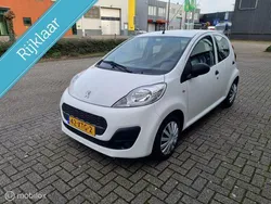 Wit Gebruikt 2012 Peugeot 107 Access Hatchback | € 3.950 (Eerlijke prijs)