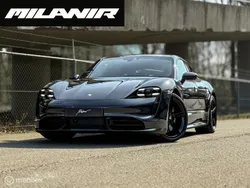 Grijs Gebruikt 2020 Porsche Taycan Turbo Sedan | € 75.445