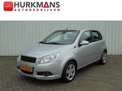 Grijs, metallic lak Gebruikt 2009 Chevrolet Aveo Hatchback | € 2.440 (Iets duurder)