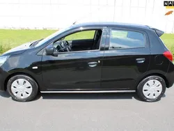 Zwart Gebruikt 2013 Mitsubishi Space Star Hatchback | € 6.450 (Eerlijke prijs)