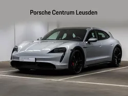 Zilver, metallic lak Gebruikt 2022 Porsche Taycan 4S Cross Turismo Sedan | € 83.900 (Eerlijke prijs)