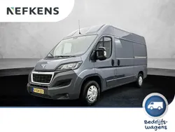 Grijs Gebruikt 2017 Peugeot Boxer Premium Van | € 13.680 (Eerlijke prijs)