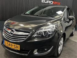 Grijs Gebruikt 2015 Opel Meriva Cosmo MPV | € 6.450 (Goede deal)