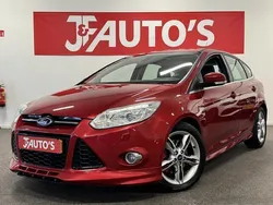 Rood Gebruikt 2013 Ford Focus Titanium Hatchback | € 8.950 (Eerlijke prijs)