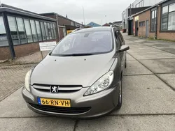 Grijs Gebruikt 2005 Peugeot 307 Premium Stationwagen | € 2.350 (Eerlijke prijs)