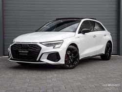 Wit Gebruikt 2022 Audi A3 Sportback e-tron S-Line Hatchback | € 37.990 (Iets duurder)