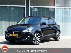 Zwart Gebruikt 2020 Suzuki Swift Style Hatchback | € 16.900 (Eerlijke prijs)