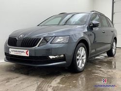 Grijs Gebruikt 2019 Skoda Octavia Ambition Stationwagen | € 17.900 (Eerlijke prijs)