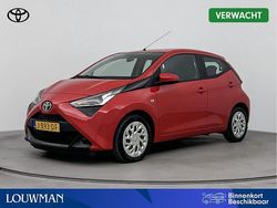Rood Gebruikt 2020 Toyota Aygo X-play Hatchback | € 10.445 (Eerlijke prijs)