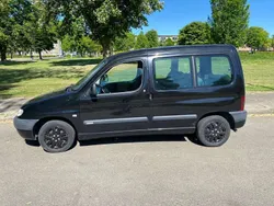 Zwart Gebruikt 2002 Citroën Berlingo MPV | € 2.000 (Duur)