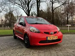Rood Gebruikt 2008 Toyota Aygo Hatchback | € 1.500 (Eerlijke prijs)