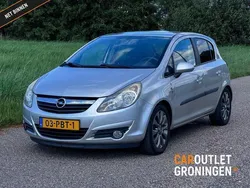 Grijs Gebruikt 2011 Opel Corsa Hatchback | € 3.490 (Eerlijke prijs)