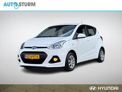 Wit Gebruikt 2017 Hyundai i10 Comfort Hatchback | € 7.950 (Eerlijke prijs)