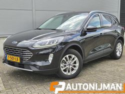 Zwart Gebruikt 2023 Ford Kuga Titanium X SUV | € 26.645 (Eerlijke prijs)